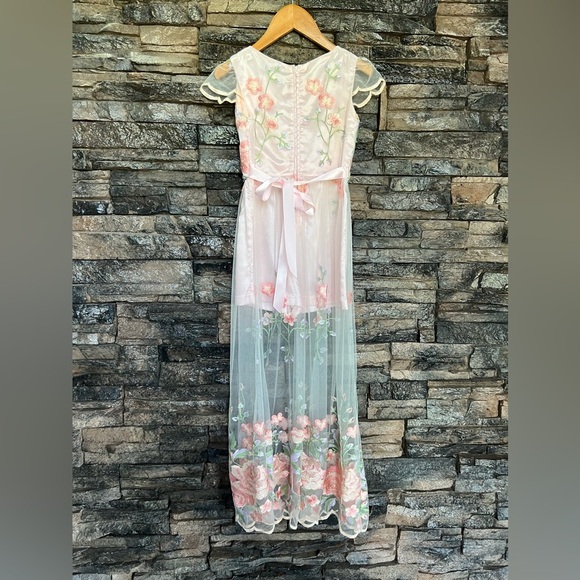 Rare Editions Pink and Green Flutter Sleeve Maxi Dress - Picture 5 of 16